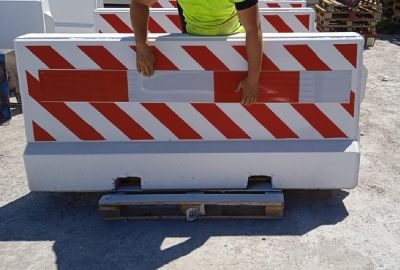 Barrier met reflectiestrook wit - rood