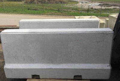 betonnen_barrier_100x54x90_grijs